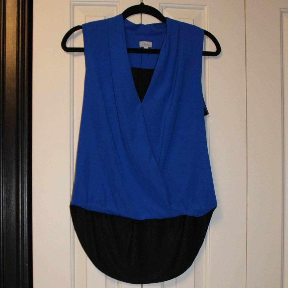 Abbeline top, Black and Blue, Size Small